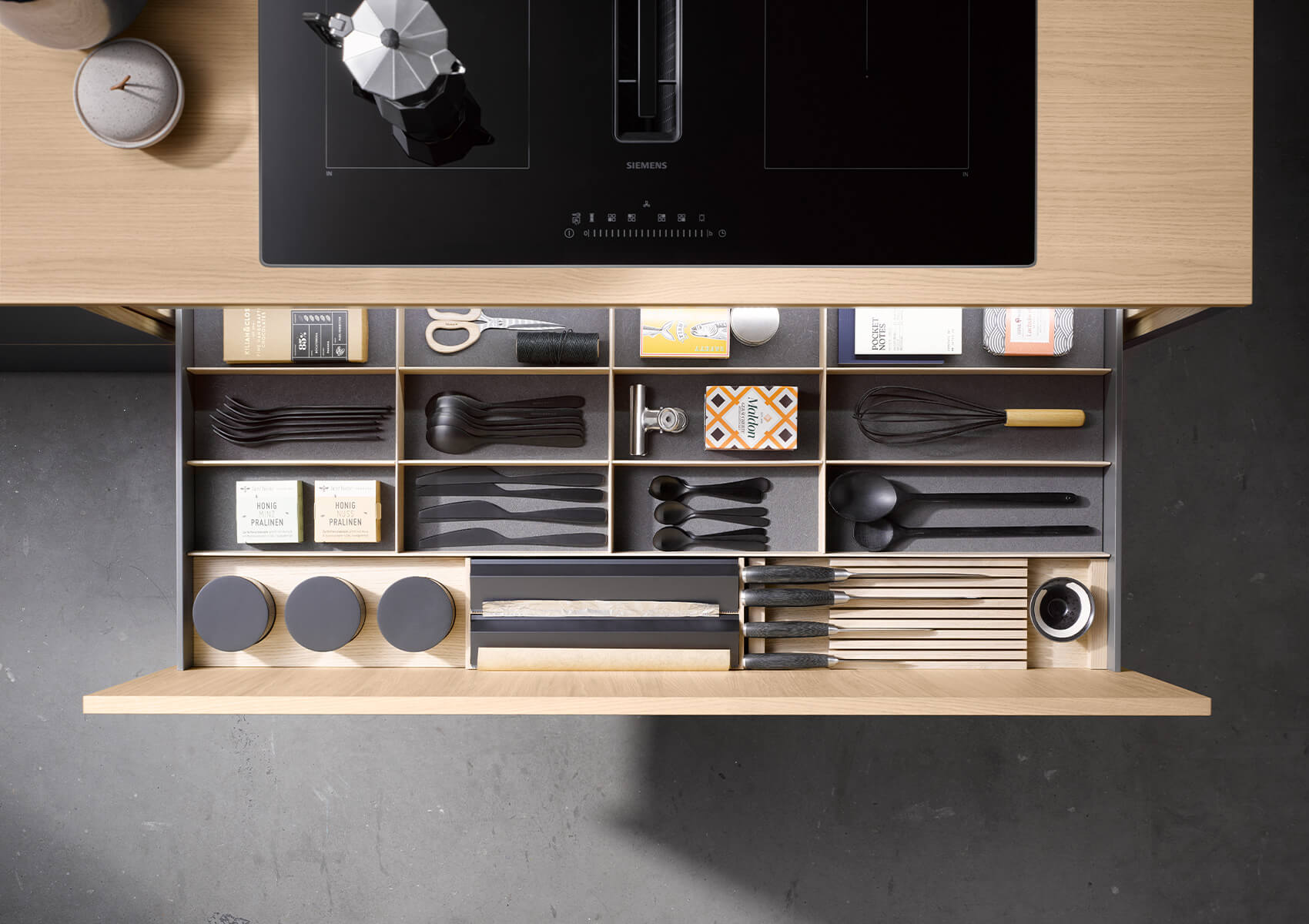 Haecker_Kuechenorganisation_OrganiQ_Rauchblau